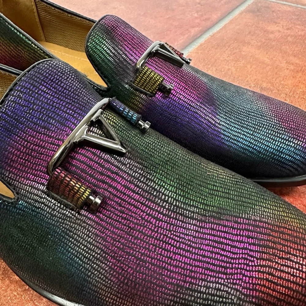 Unique Adolfo Multicolor Textured Metallic Emblem Mens Loafers Size 8
